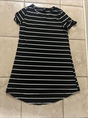 SHEIN Black and White Striped Midi Dress